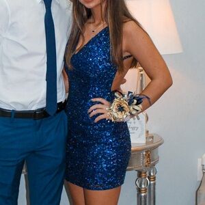 blue sequin primavera homecoming dress